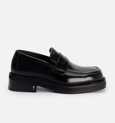 AMI PARIS Square Toe Loafers Black | ami_CA446